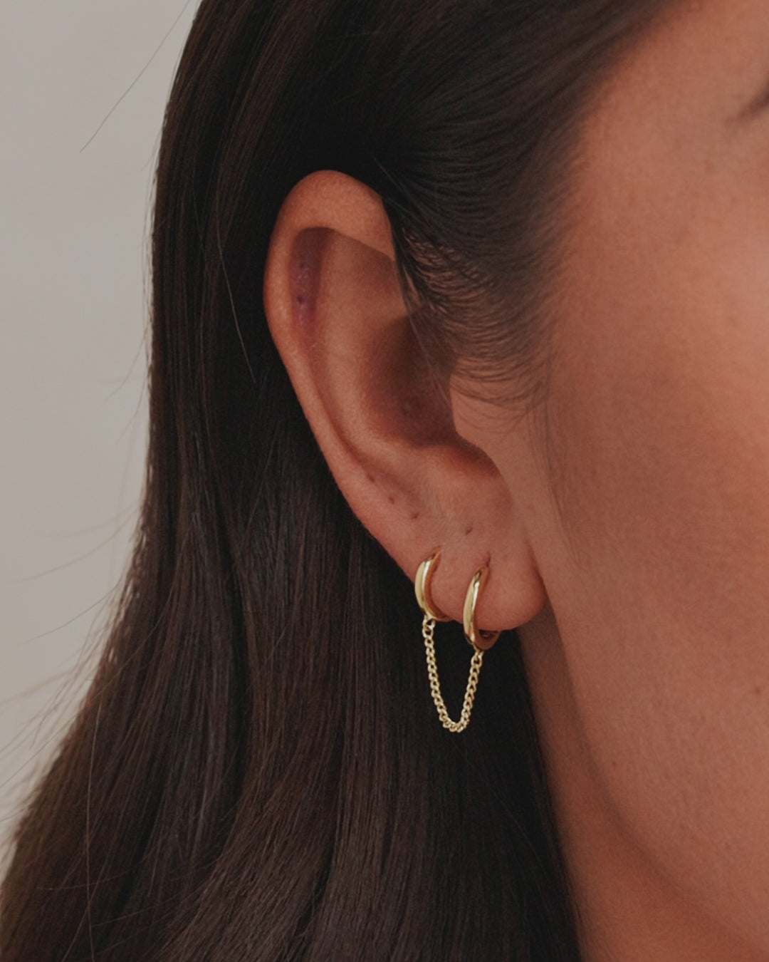 Lou Double Huggie || option::18K Gold Plated