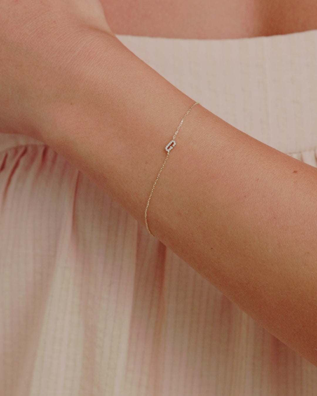 Diamond Pavé Alphabet Bracelet || option::14K Solid Gold, G