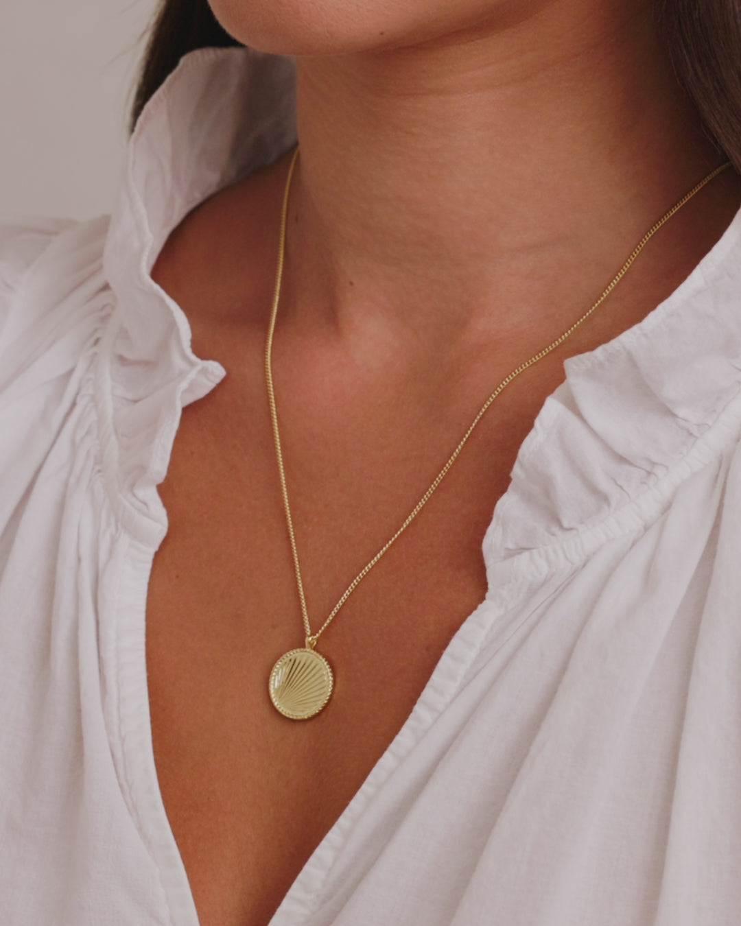 Sunny Pendant Necklace || option::18K Gold Plated