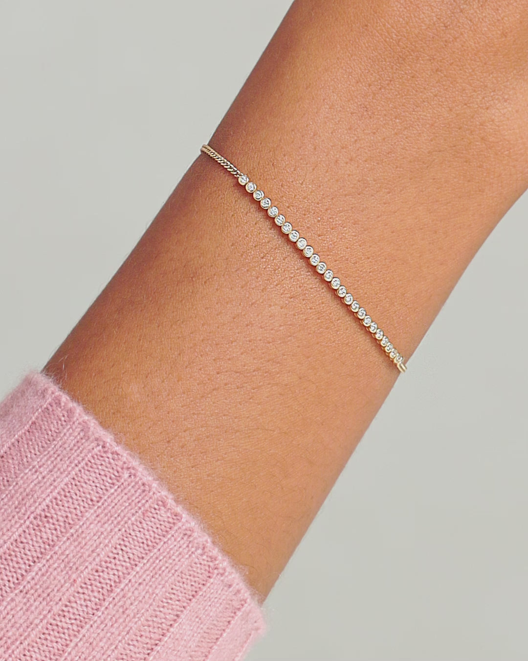 Classic Diamond Row Bracelet || option::14K Solid Gold