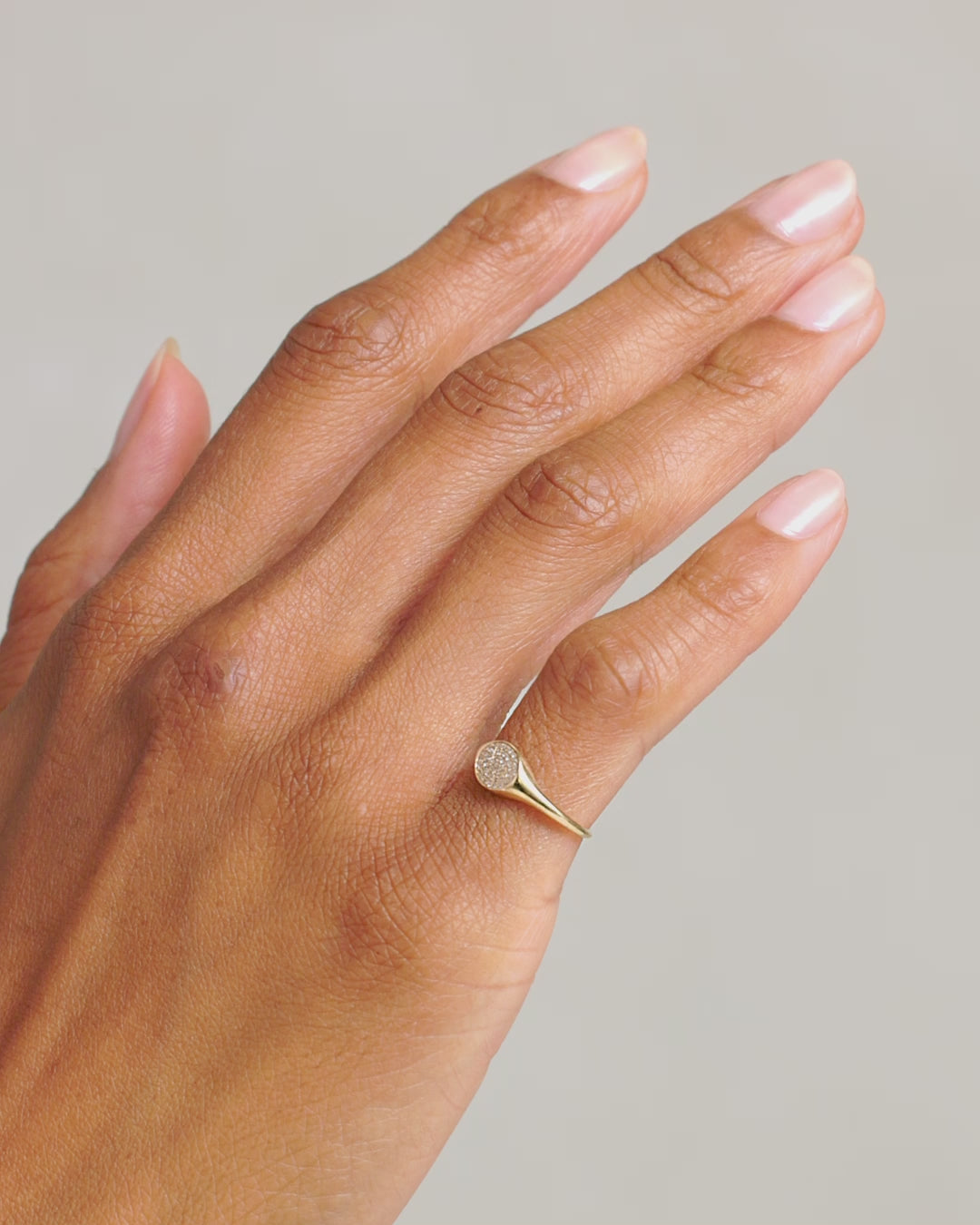 Diamond Pavé Signet Ring || option::14K Solid Gold